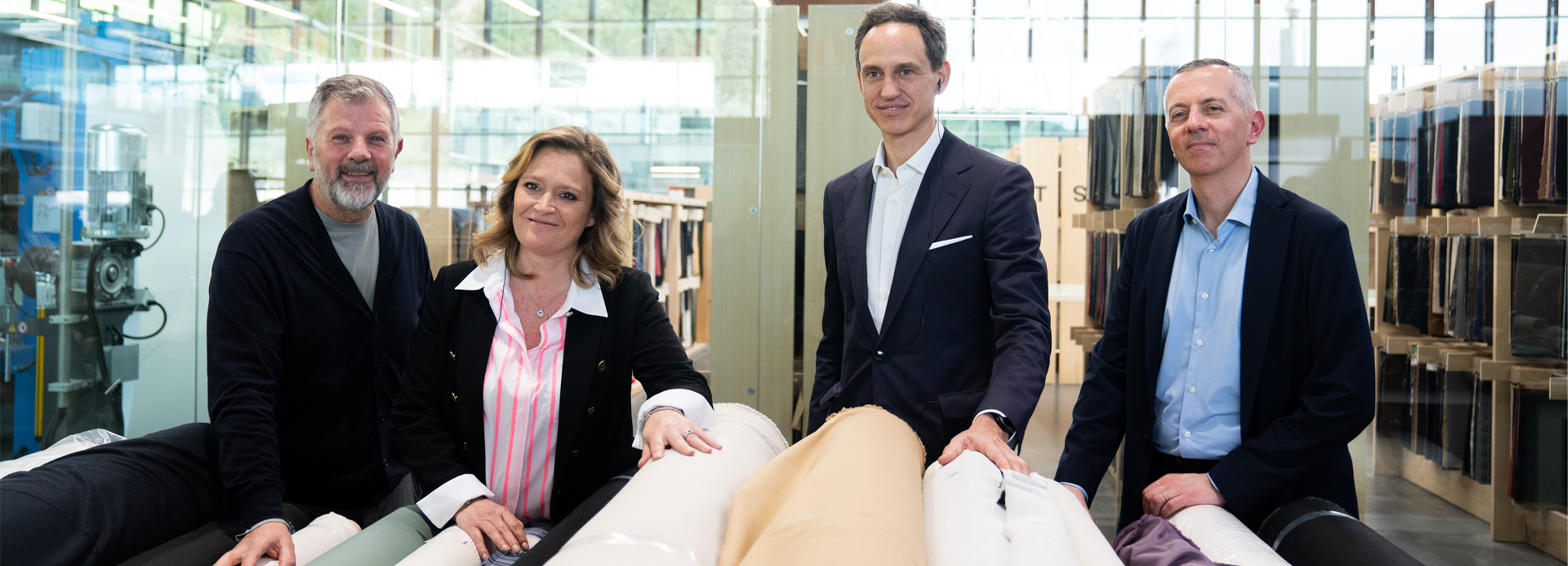 La ministra francese Olivia Grégoire visita l’azienda italiana Beste del Gruppo HModa per conoscere la produzione Made in Italy che alimenta il sistema moda