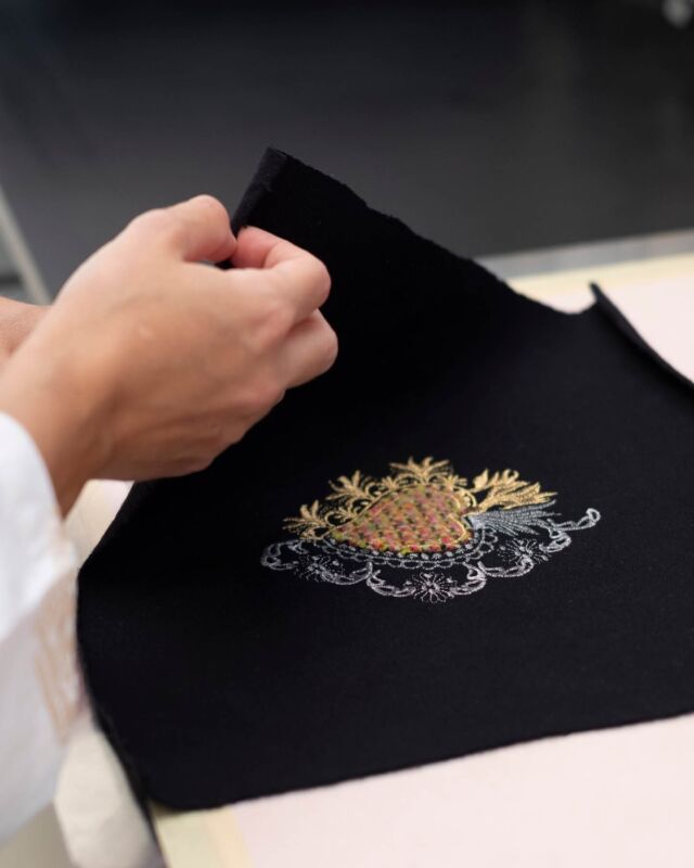 @ricamipuntoart_ , an Italian embroidery company specialized in machine embroidery, joined HModa Group in 2024, within the Apparel Business Unit, and became part of the embellishment segment led by @rilievigroup, a Group company.
PuntoArt manages all phases of the creative process in-house, combining craftsmanship with advanced technologies to ensure quality and attention to detail, responding creatively and promptly to the needs of the Major Fashion Houses. PuntoArt was among the first Italian embroidery factories to certify its production processes as ethical and sustainable, and thanks to its technical know-how and entirely Made in Italy production, it offers high-quality customized solutions. In the laboratory, PuntoArt’s artisans transform customers’ ideas into prototypes, creating refined and customized garments with unique embroidery techniques.

————-

PuntoArt, ricamificio italiano specializzato nel ricamo a macchina, entra a far parte del Gruppo HModa nel 2024, all’interno della Business Unit Apparel, e si inserisce nel segmento dell’embellishment guidato da Rilievi, azienda del Gruppo.
PuntoArt gestisce internamente tutte le fasi del processo creativo, unendo maestria artigianale a tecnologie avanzate per garantire qualità e attenzione ai dettagli, rispondendo con creatività e prontezza alle esigenze delle Grandi Case di moda. PuntoArt è stata tra i primi ricamifici italiani a certificare i suoi processi produttivi come etici e sostenibili e grazie al suo know-how tecnico e alla produzione interamente Made in Italy, offre soluzioni personalizzate di alta qualità. Nel laboratorio, gli artigiani di PuntoArt trasformano le idee dei clienti in prototipi, creando capi raffinati e personalizzati, con tecniche di ricamo uniche.

#PuntoArt #HModaGroup