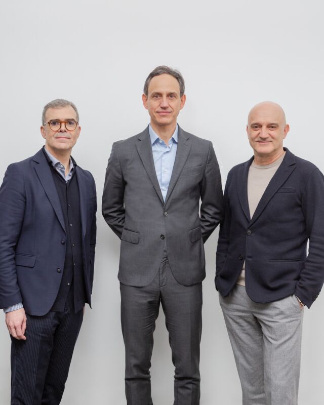 HModa is pleased to announce the appointment of Cesare Luzzana as General Manager of HModa Group and Gilles Lasbordes as General Manager of HModa France.
 
With a solid background in the luxury sector, Cesare Luzzana will oversee the Group’s operational and project activities, supporting the achievement of the strategic objectives set by the holding company.
Gilles Lasbordes will lead HModa’s newly established French subsidiary, with responsibility for developing the Group’s industrial project in the country and strengthening relationships with leading French Maisons and local institutions.
 
These appointments mark a significant step in HModa’s growth and internationalization strategy, aimed at building a European center of excellence in luxury manufacturing, grounded in the promotion of craftsmanship, innovation, and sustainability.

#HModaGroup