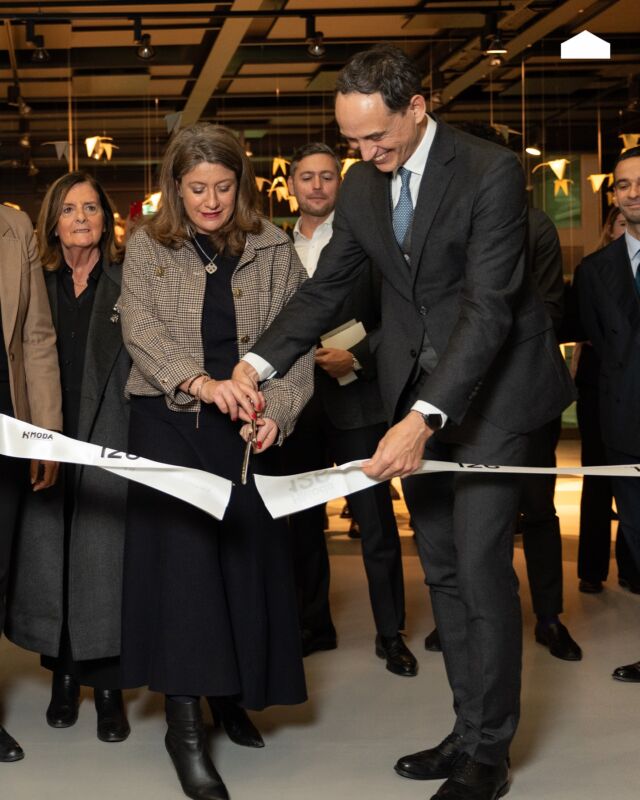 HModa 126 - Grand Opening
A place where ideas and connections take root 

#HModa126
#HModaFrance 
#HModaGroup 

photo: @mariluparis