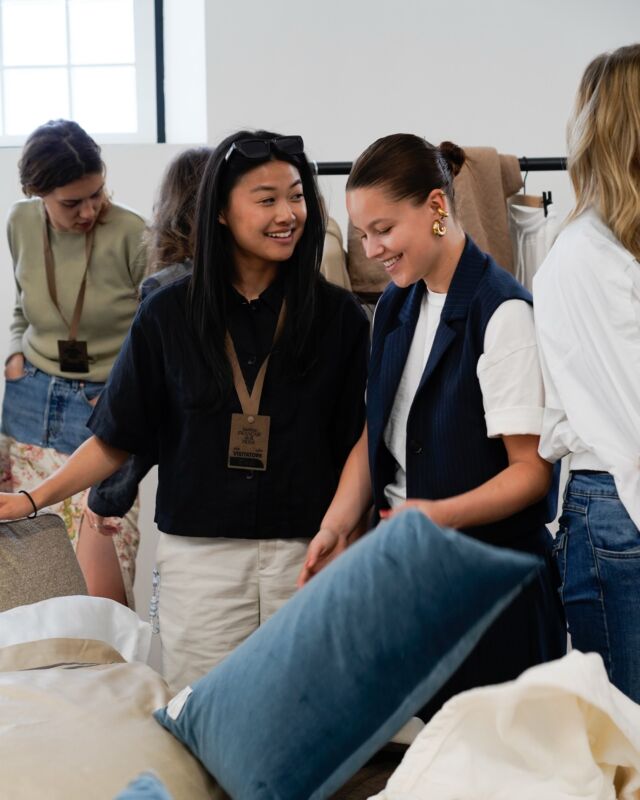 This past week, 2nd-year students in the MSc in International Fashion & Luxury Management at the IFM – Institut Français de la Mode took part in a study trip in Tuscany as part of an educational project developed together with Accademia HModa.   The programme included immersive visits to two HModa Group companies, Beste and GAB, offering students first-hand experience of the luxury production supply chain. During the two days at Beste, students visited two production sites, gaining insight into the heart of the manufacturing process: from raw material analysis and weaving — with a focus on both historical and modern looms — to understanding fabric creativity development and industrial management. The experience was completed with a visit to the BesteHUB and the garment division, as well as a focus on the Be-redo™ project, a concrete example of a sustainability-driven approach.   The visit to GAB gave students the opportunity to engage directly with the company’s management through sessions dedicated to the organizational model, sustainability, and innovative projects such as MetaSfera, alternating classroom moments with tours of the production spaces.   This initiative is part of a long-standing collaboration between Accademia HModa, HModa, and IFM, which over the years has led to several educational projects aimed at bringing the academic and industrial worlds closer together and training the luxury professionals of tomorrow. A sincere thank you to all the students, professors, and colleagues involved for making this valuable experience of exchange and shared growth possible.  @ifmparis  @accademia_hmoda  @beste_spa  @pelletteriagab    #HModaGroup #AccademiaHModa #IFM #Beste #GAB